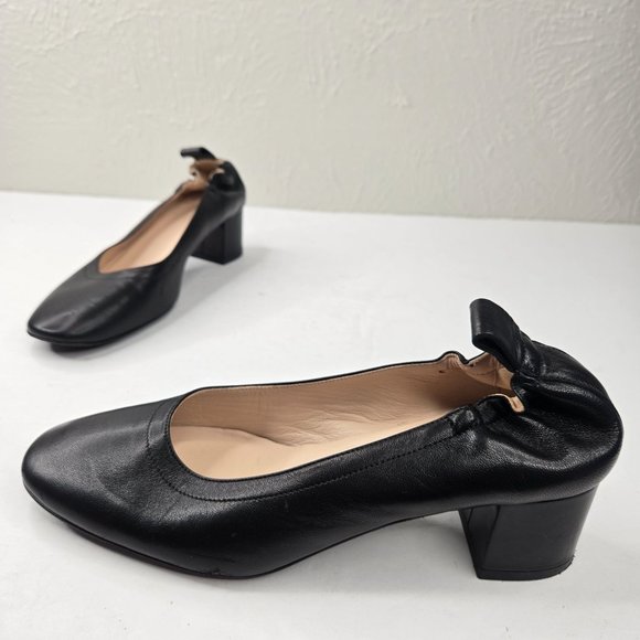 Everlane Shoes - Everlane Minimalist Pumps Sz 6 Black Leather Mid Block Heel Career Dress Shoes